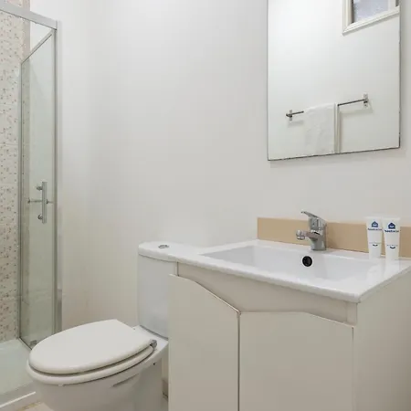 Host Wise - Comfy Minimalist Flat Appartement Porto Buitenkant foto